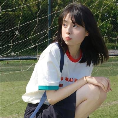 淘气小女巫